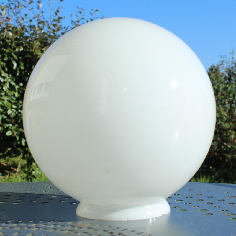 Boule opaline blanche 20